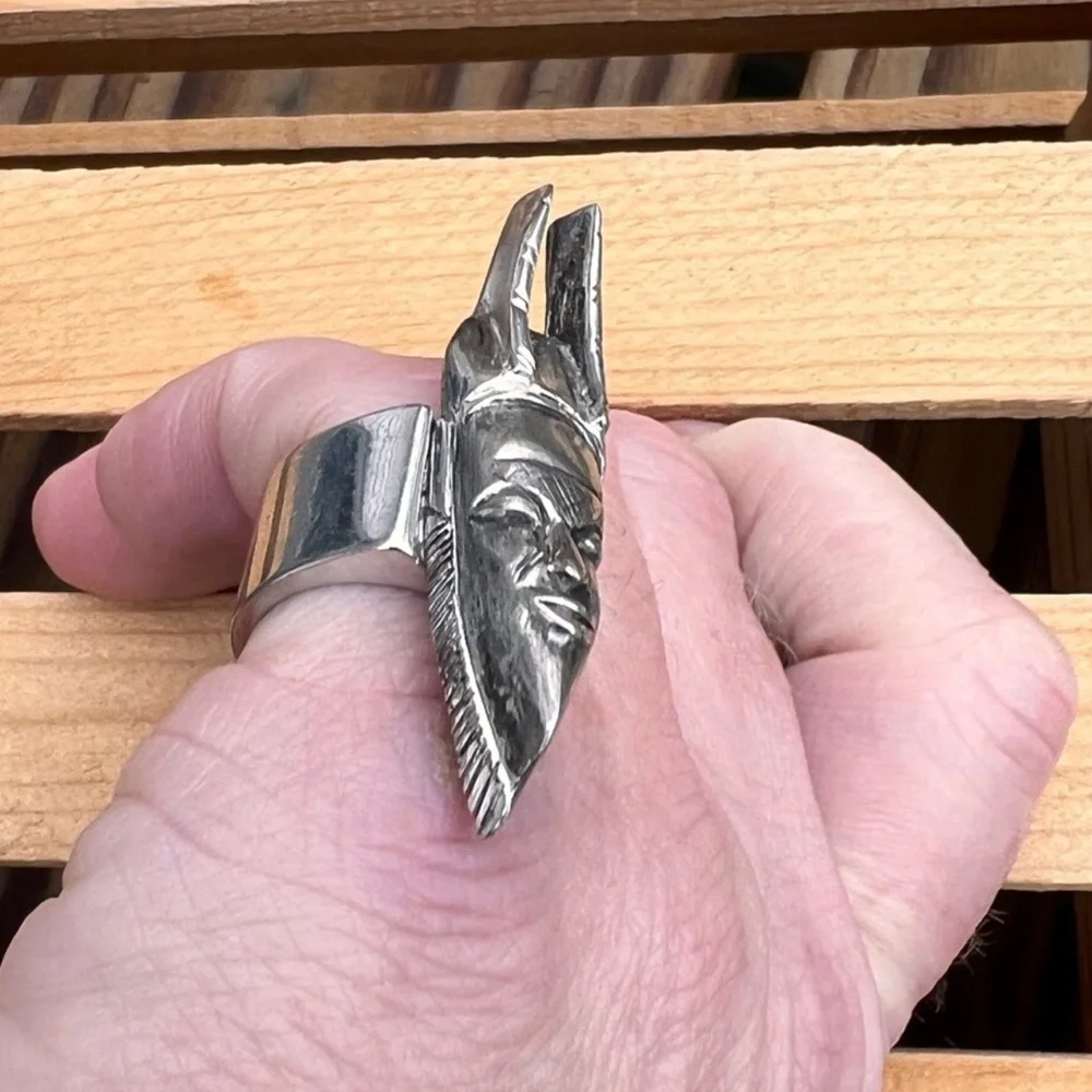- Warrior King Mask Stainless Steel Ring! EUC!
